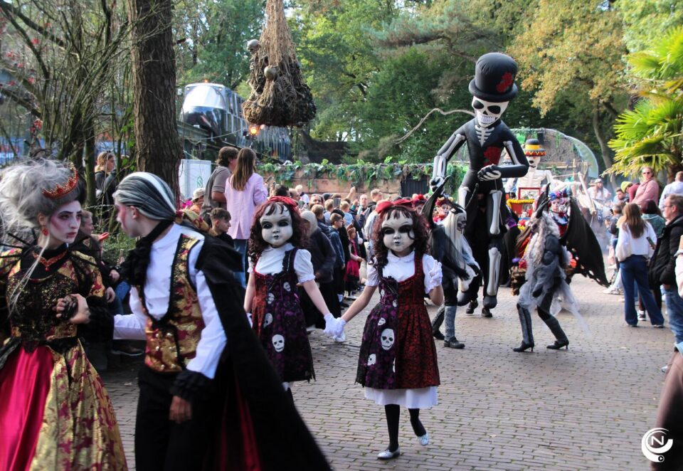 Halloween in Bobbejaanland stoet